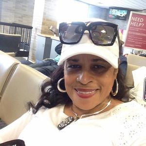 Meet your Posher, Caron dean